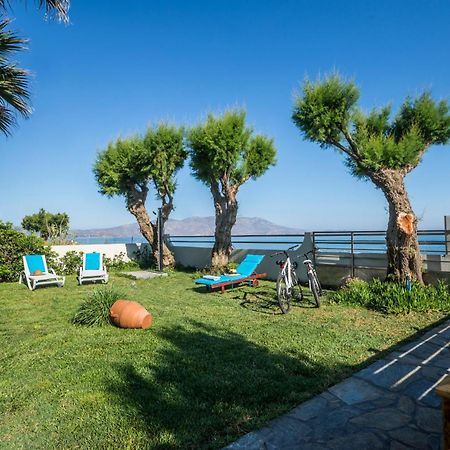 Big Blue Exclusive Beachfront Villa Kíssamos Exterior foto